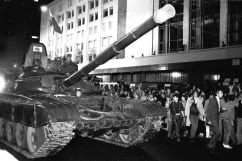 Soviet Army tanks roll towards a Russian White House in central Moscow early on August 20, 1991. Russia marks on August 19-22, 2011, the 20th anniversary of the abortive 1991 coup against then Soviet president Mikhail Gorbachev. Tanks rolled through Moscow towards the Russian White House, where Boris Yeltsin, leader of the Soviet-era Russian republic at the time, gathered his supporters after denouncing the coup from the roof of a tank, what resulted later a collapse of the Soviet empire.   AFP PHOTO/ ALEXANDER NEMENOV