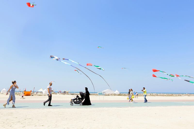 Dubai, United Arab Emirates - March 10, 2017.  Colourful kites in different sizes and shapes on air at the ongoing Beach Canteen, in Kite Beach.  ( Jeffrey E Biteng / The National )  Editor's Note;  ID 57766 *** Local Caption ***  JB100317-BCanteen02.jpg