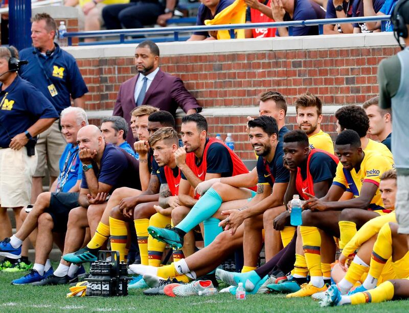 Barcelona's bench in a relaxed mood. APF