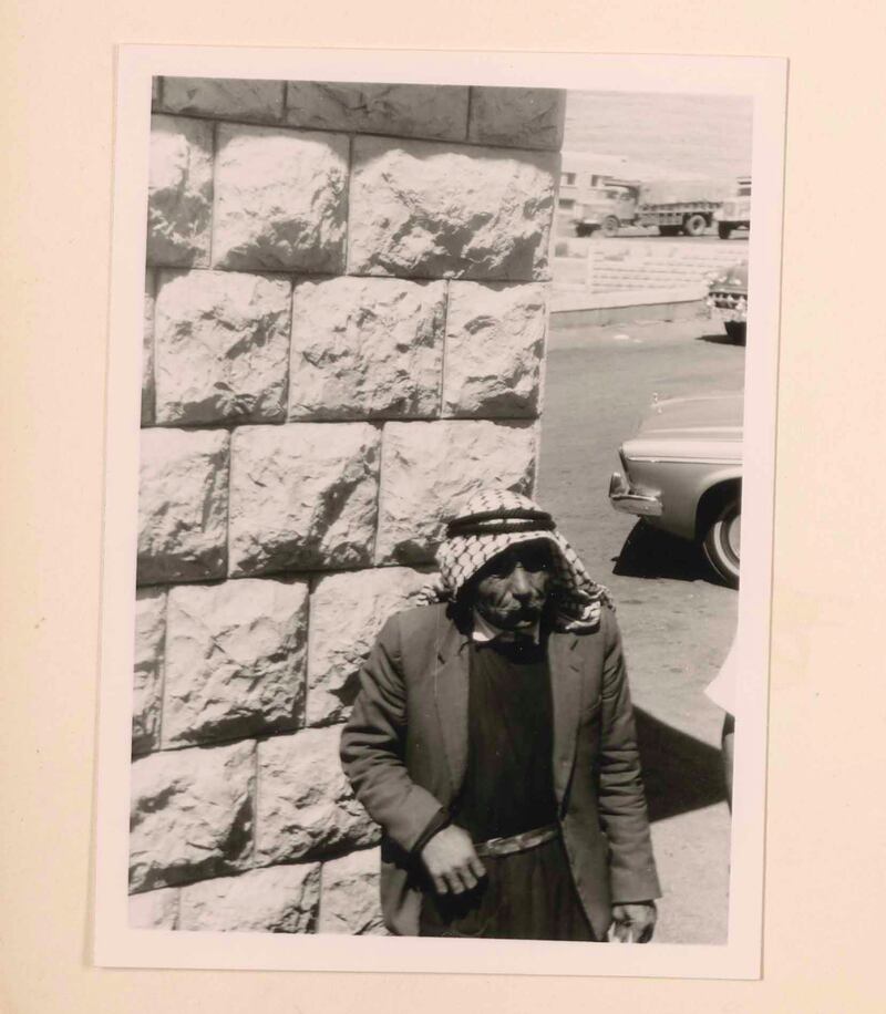 Sommerreise in den Nahen Osten (Summer Trip to the Near East). A portrait of a man wearing an aghal and keffiyeh in Palestine, 1966