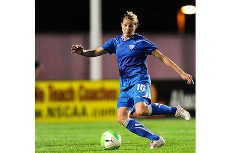 Kelly Smith playing for the Boston Breakers.