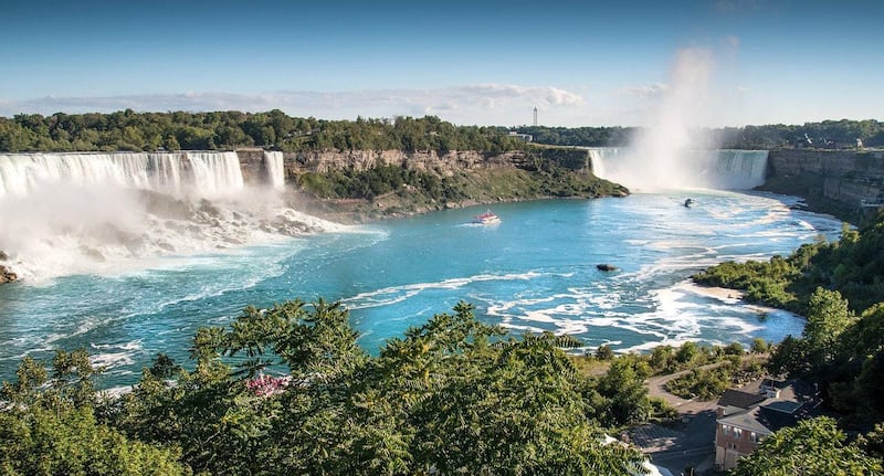 10) Niagara Falls in New York and Ontario had 719,000 searches.