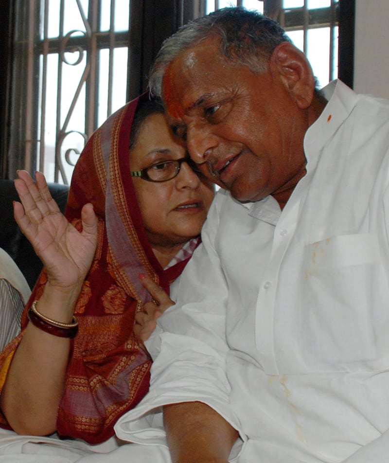 Yadav speaks with Bollywood actress turned politician Jaya Bachchan after he filed his nomination papers in Mainpuri in April 2009. Reuters
