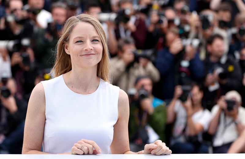 epa09242676 (FILE) - US director Jodie Foster poses during the photocall for 'Money Monster' at the 69th annual Cannes Film Festival, in Cannes, France, 12 May 2016 (reissued 02 June 2021). Foster will be the guest of honour at the Opening Ceremony of the 74th annual Cannes Film Festival and the receive the event's Honorary Palme d'or, organizers announced on 02 June 2021. The 74th edition of the festival will run from 06 to 17 July 2021.  EPA/IAN LANGSDON *** Local Caption *** 52750678