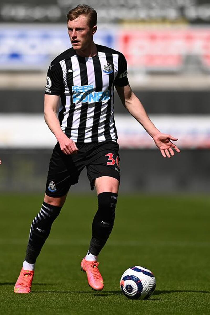 NEWCASTLE UPON TYNE, ENGLAND - APRIL 17: Newcastle player Sean Longstaff in action during the Premier League match between Newcastle United and West Ham United at St. James Park on April 17, 2021 in Newcastle upon Tyne, England. Sporting stadiums around the UK remain under strict restrictions due to the Coronavirus Pandemic as Government social distancing laws prohibit fans inside venues resulting in games being played behind closed doors. (Photo by Stu Forster/Getty Images)