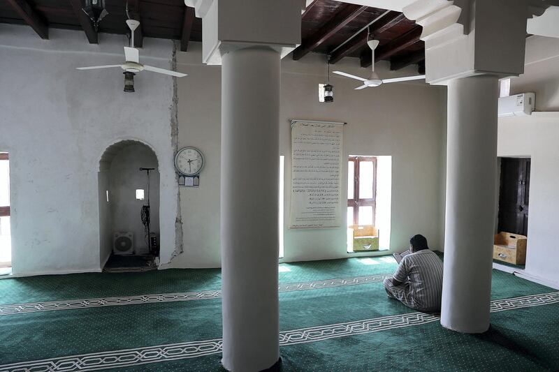 SHARJAH , UNITED ARAB EMIRATES , MAY 23 – 2018 :- Inside view of the Al Aqroubi mosque in Al Khan area in Sharjah.  ( Pawan Singh / The National )  For News. Story by Salam Al Amir