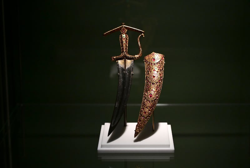 The Jewelled Chilanum Dagger & Scabbard, which has a total of 2,393 gemstones