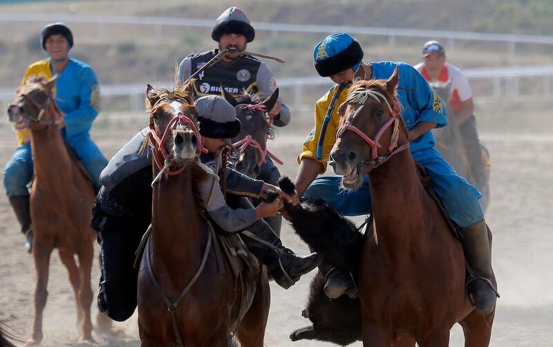 Kazah and US horsemen take part in kok-boru EPA