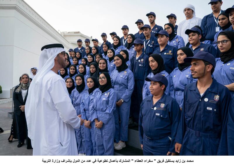 ABU DHABI, UNITED ARAB EMIRATES - August 06, 2019: HH Sheikh Mohamed bin Zayed Al Nahyan, Crown Prince of Abu Dhabi and Deputy Supreme Commander of the UAE Armed Forces (R), speaks with a group of Ministry of Education 'Giving Ambassadors', during a Sea Palace barza.

( Mohamed Al Hammadi / Ministry of Presidential Affairs )
---