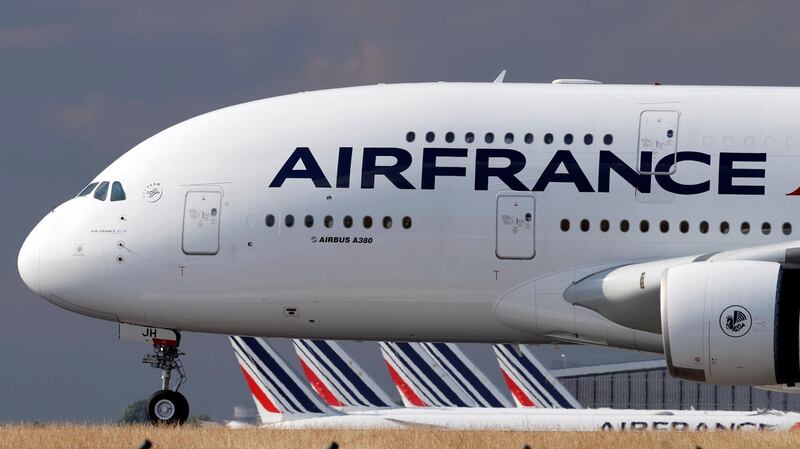 FILE PHOTO: An Air France Airbus A380 aircraft is seen upon arrival at Charles-de-Gaulle airport after its retirement flight, in Roissy, near Paris, June 26, 2020.   REUTERS/Christian Hartmann/File Photo