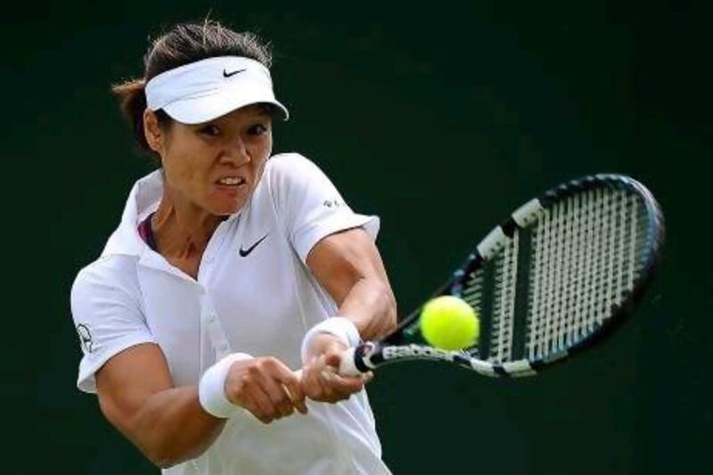 Li Na, the No 11 seed, won her opening match 6-3, 6-1 in 65 minutes. Facundo Arrizabalaga / EPA