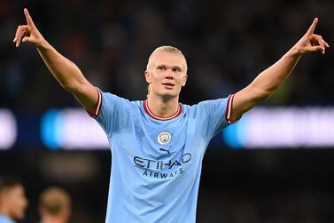 MANCHESTER, ENGLAND - AUGUST 31: Erling Haaland of Manchester City celebrates after scoring their team's third goal and their hat trick during the Premier League match between Manchester City and Nottingham Forest at Etihad Stadium on August 31, 2022 in Manchester, England. (Photo by Michael Regan / Getty Images)