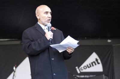 A23F2M Dr Hany El Banna President of Islamic Relief speaks to the crowd in Trafalgar Sq at the Climate Change Demonstration London