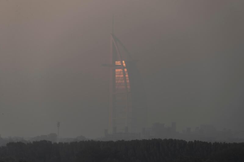 Low visibility as temperatures soar into summer in Dubai on June 4th, 2021. 
Antonie Robertson / The National.
Reporter: None for National