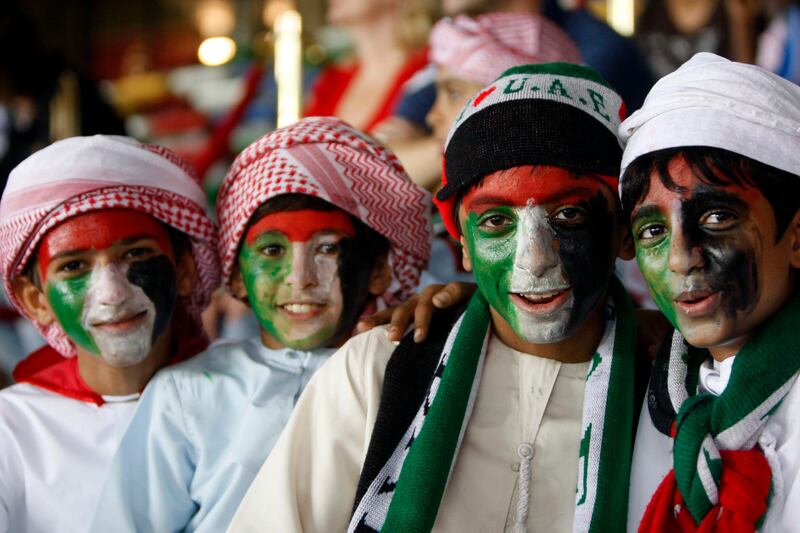 ABU DHABI. 12th November. 2009. UAE V MANCHESTER CITY.  Fans at Zayed Sports City last night (thurs)  Stephen Lock   /   The National   *** Local Caption ***  SL-city-002.jpg