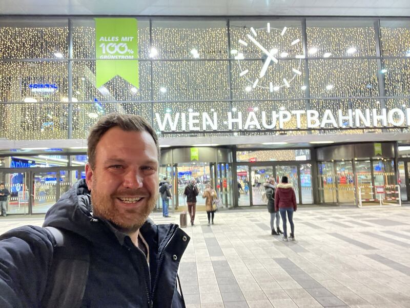 Wiebe Wakker sets off on his epic journey from Vienna Central Station.