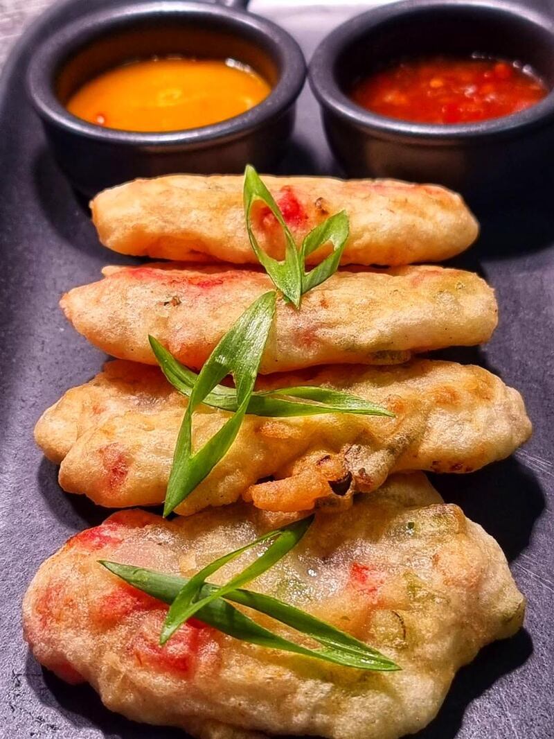 The Jamaican fritters are served with mango and sweet chilli sauces, and come with a vegetarian or salted cod filling.