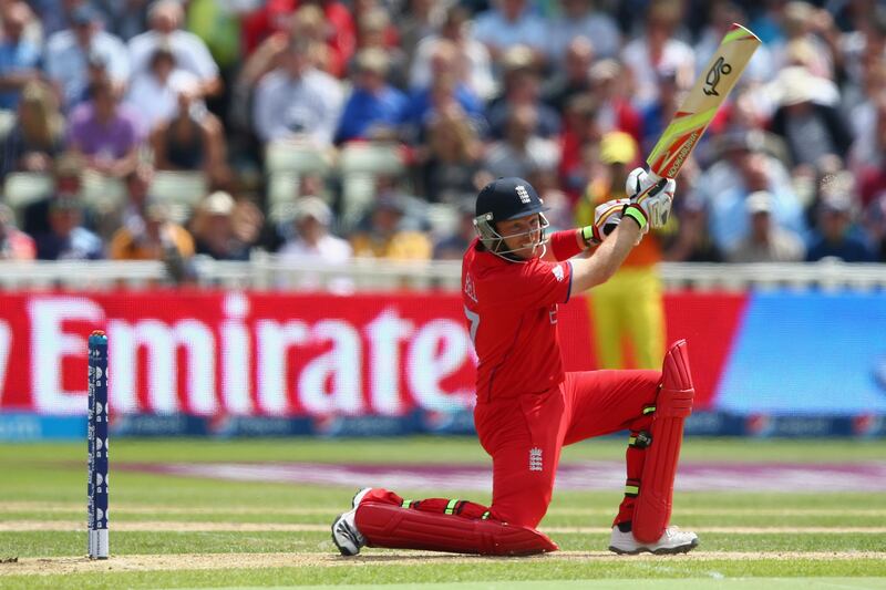 BIRMINGHAM, ENGLAND - JUNE 08:  Ian Bell of England hits to the offside during the Group A ICC Champions Trophy match between England and Australia at Edgbaston on June 8, 2013 in Birmingham, England.  (Photo by Michael Steele/Getty Images) *** Local Caption ***  170158821.jpg