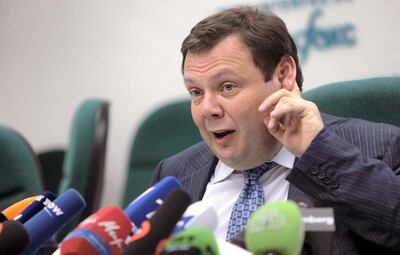 Mikhail Fridman, head of British-Russian oil venture TNK-BP speaks at a press conference in Moscow on June 16, 2008. Fridman called for equality between the Russian and British shareholders in TNK-BP saying "this equality had been destroyed by Dudley," in reference to the compnay's current CEO Robert Dudley.                 AFP PHOTO / NATALIA KOLESNIKOVA / AFP PHOTO / NATALIA KOLESNIKOVA