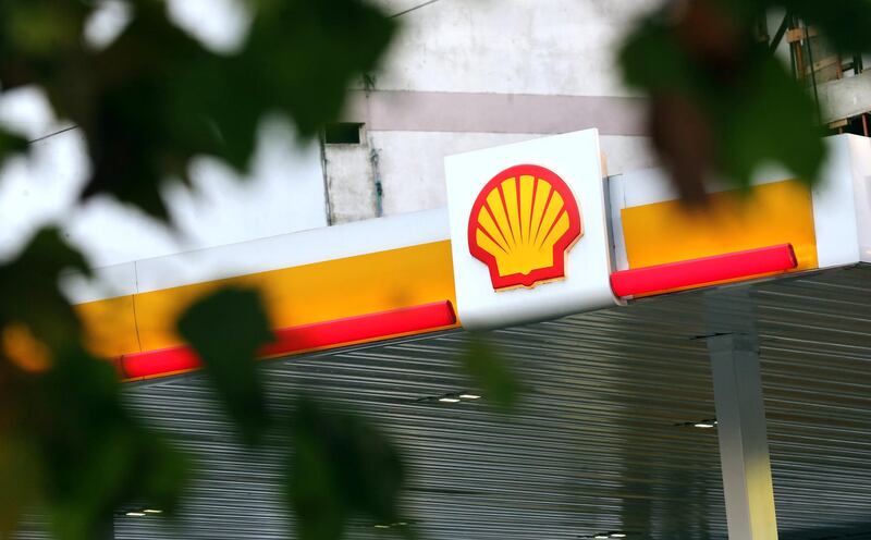 A Shell logo is seen at a gas station in Buenos Aires, Argentina, March 12, 2018. REUTERS/Marcos Brindicci