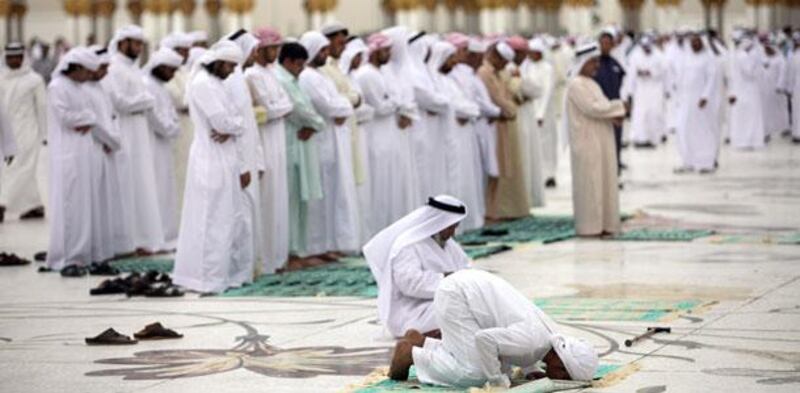 Thousands of people converged on the Sheikh Zayed bin Sultan al Nahyan Mosque today to pay their final respects to Sheikh Ahmed bin Zayed, before his body was taken to the cemetery in Al Bateen.