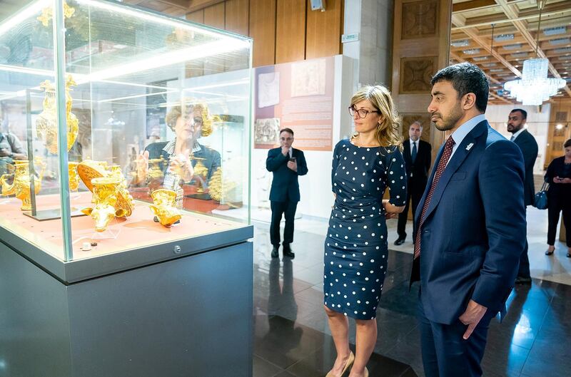 Abdullah bin Zayed visits the National Historical Museum in Bulgaria. WAM