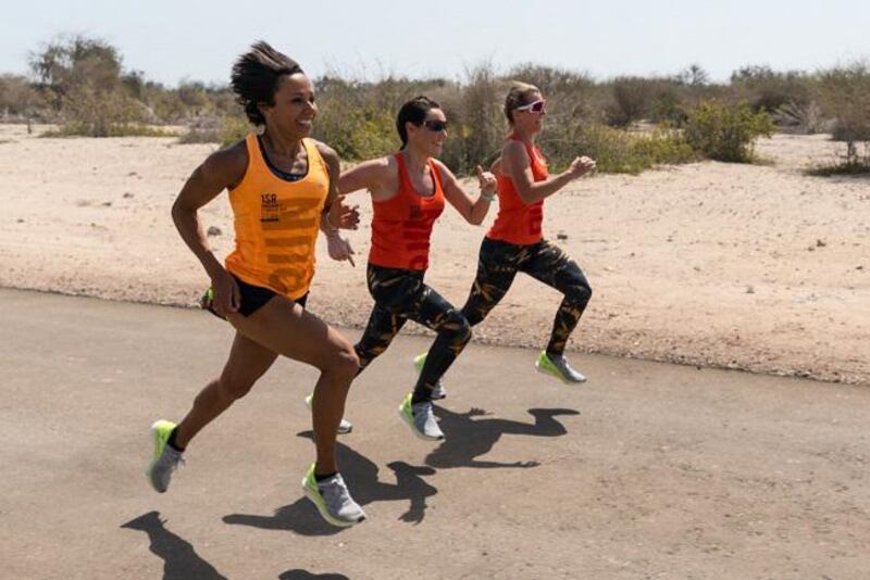 Double Olympic gold medalist Kelly Holmes running a 10K with UAE running clubs members to test the new Reebok shoes. Courtesy Reebok Mena

