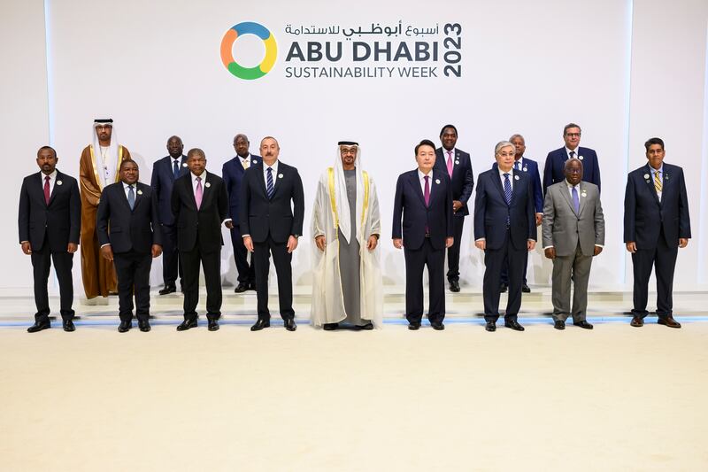 President Sheikh Mohamed stands for a photograph with heads of state and government. (Front row: R-L) presidents Surangel Whipps Jr of Palau, Nana Akufo-Addo of Ghana, Kassym-Jomart Tokayev of Kazakhstan, Yoon Suk Yeol of South Korea, Ilham Aliyev of Azerbaijan, Joao Lourenco of Angola, Filipe Nyusi of Mozambique and Abiy Ahmed, Prime Minister of Ethiopia. (Back row: R-L) Aziz Akhannouch, Prime Minister of Morocco, Wavil Ramkalawan, President of Seychelles, Hakainde Hichilema, President of Zambia, Yoweri Museveni, President of Uganda, Tiemoko Meyliet Kone, Vice President of Ivory Coast and Dr Sultan Al Jaber. Photo: Presidential Court