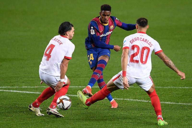 Junior Firpo 6 – The youngster replaced Mingueza and didn’t make much of an impact, but though he kept tight to his man. AFP