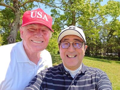 Japan's Prime Minister Shinzo Abe poses for a selfie with U.S. President Donald Trump at Mobara Country Club in Mobara, Chiba prefecture, Japan, May 26, 2019, in this picture obtained from social media. Courtesy of Instagram @kantei, Prime Minister's Office, Japan/via REUTERS   THIS IMAGE HAS BEEN SUPPLIED BY A THIRD PARTY. MANDATORY CREDIT. NO RESALES. NO ARCHIVES.