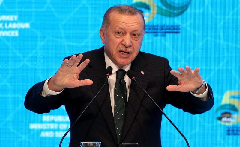 epa08056692 Turkish President Recep Tayyip Erdogan speaks during the first session of the Organization of Islamic Cooperation (OIC) conference in Istanbul, Turkey, 09 December 2019. Istanbul is hosting a two-day OIC High-Level Public and Private Investment Conference.  EPA/ERDEM SAHIN