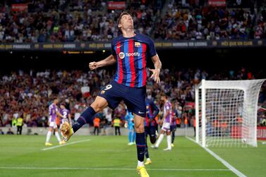 Soccer Football - LaLiga - FC Barcelona v Real Valladolid - Camp Nou, Barcelona, Spain - August 28, 2022 FC Barcelona's Robert Lewandowski celebrates scoring their third goal REUTERS / Nacho Doce     TPX IMAGES OF THE DAY