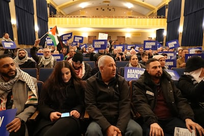 العرب الأمريكيون غاضبون من الرئيس الأمريكي جو بايدن لدعمه إسرائيل وسط الحرب في غزة