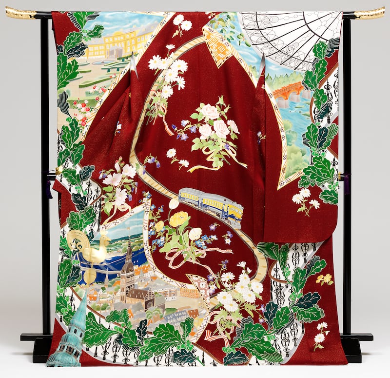 Latvia kimono