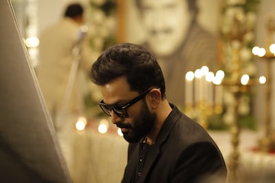 Prithviraj plays a blind pianist in 'Bhramam'. Photo: Amazon Prime Video