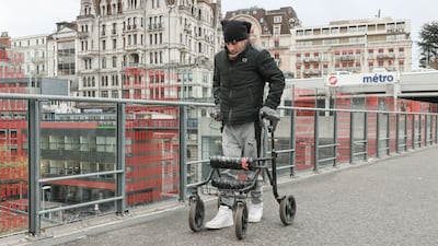 Michel Roccati, an Italian, who was paralysed from the waist down after a motorcycle accident, walks with the aid of electrical stimulation. EPFL