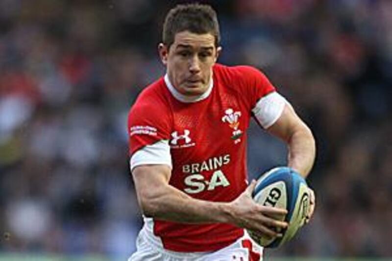 Shane Williams will be back in the Wales team for the match against France.