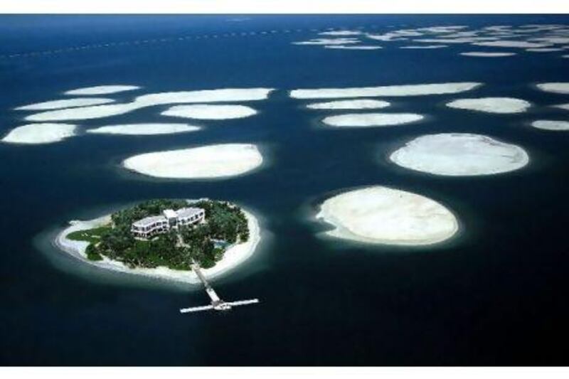 The World man-made islands project developed by Nakheel off the coast of Dubai has witnessed a slowdown.
