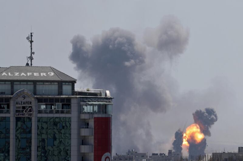 A ball of fire is seen during Israeli air strikes in Gaza May 4, 2019. REUTERS/Mohammed Salem