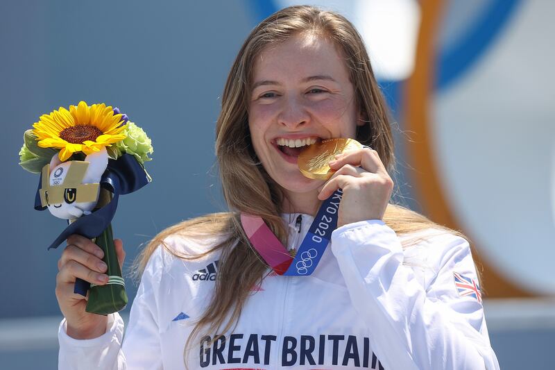 Gold medallist Charlotte Worthington of Great Britain
.