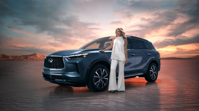 Hollywood actress Kate Hudson is the face of the 2022 Infiniti QX60