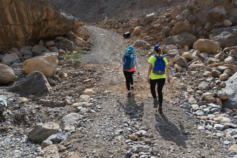 A hike in Ras Al Khaimah's leopard canyon. Reporter: Haneen Al Dajani. 7 April 2017. Photo: PJ van Schalkwyk for The National *** Local Caption ***  PP5_5338-Edit.jpg