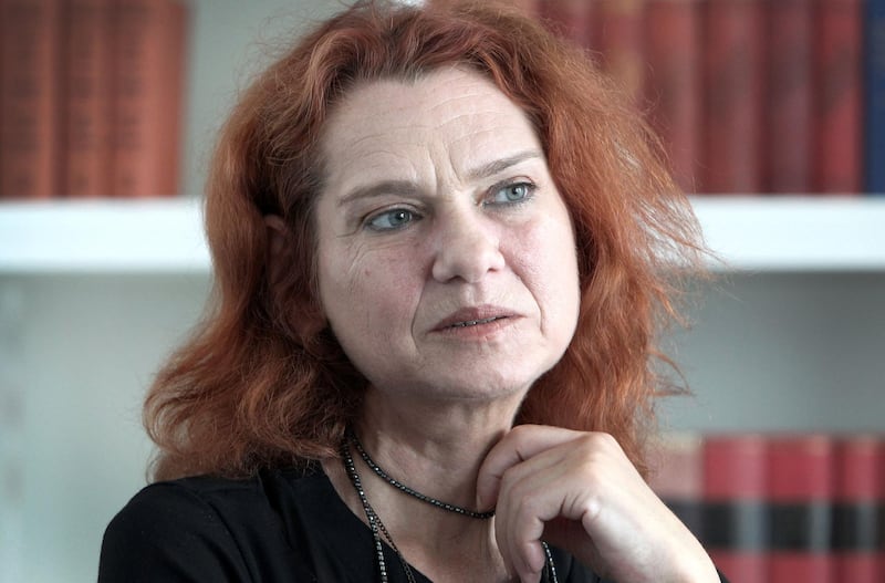 (FILES) In this file photo taken on July 23, 2018 exiled Turkish writer and human rights activist Asli Erdogan answers AFP journalists' questions during an interview in Frankfurt am Main, western Germany. A Turkish court on February 14, 2020 acquitted renowned novelist Asli Erdogan on charges of membership of an armed terror organisation. The court in Istanbul also acquitted Erdogan, who is living in exile in Germany, of disrupting the unity of the state.
 / AFP / Daniel ROLAND
