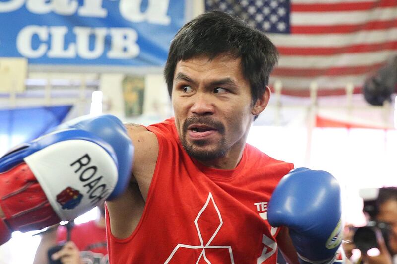 Boxer Manny Pacquiao of the Philippines works out in advance of his WBO welterweight bout against Jessie Vargas, in Los Angeles, California, U.S., October 26, 2016. REUTERS/Lucy Nicholson