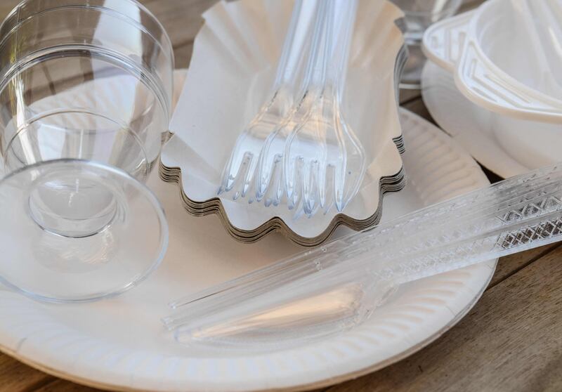 England uses an estimated 1.1 billion single-use plates and 4.25 billion items of single-use cutlery every year. Photo: AFP
