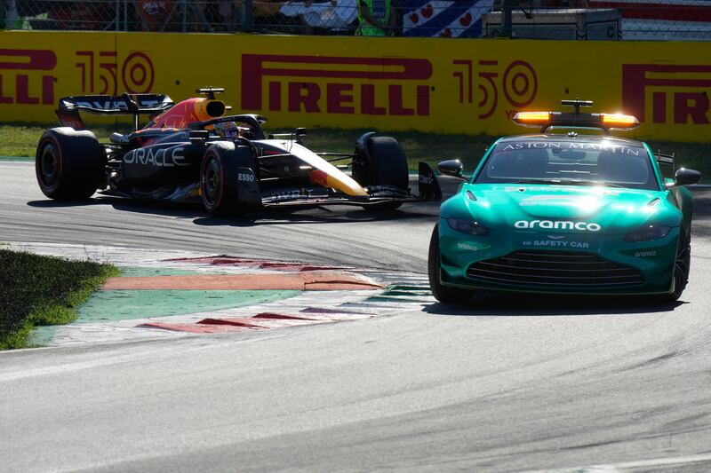 Red Bull driver Max Verstappen of the Netherlands steers his car behind safety car during the Italian Grand Prix at the Monza racetrack, in Monza, Italy, Sunday, Sept.  11, 2022.  (AP Photo / Luca Bruno)