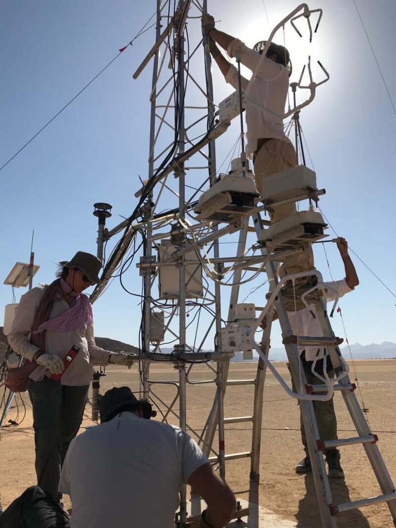 Scientists working on the dust tracking project. Photo: Ron Miller