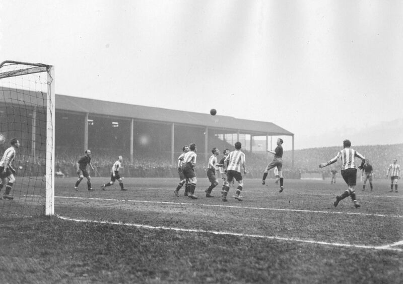 March 1922:  Action in the goal area as Preston North End take on Tottenham Hotspur.  (Photo by Topical Press Agency/Getty Images)