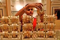 Gold prices drop to two-and-a-half week low on easing Middle East conflict