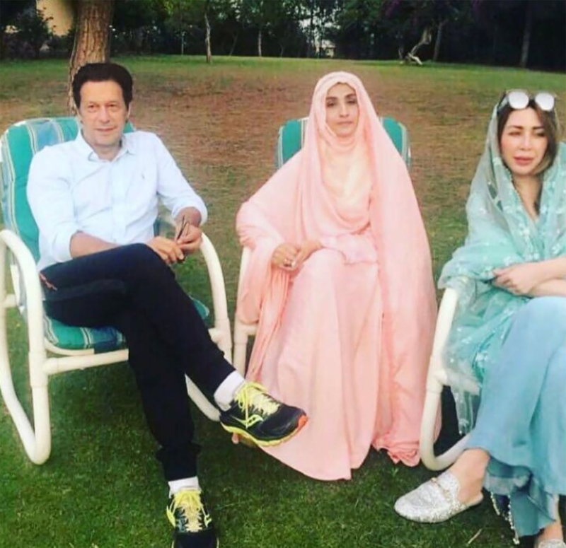 Farhat Shahzadi, right, with Imran Khan and his wife Bushra Bibi Khan. Photo: @f.khan211 via Instagram